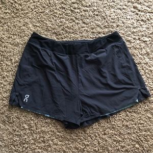ON Running Shorts size medium